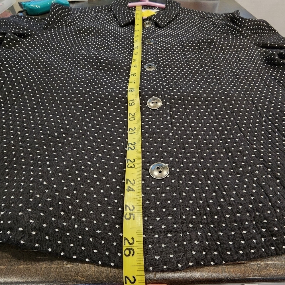 Christopher Banks Buttoned Down Top - image 6